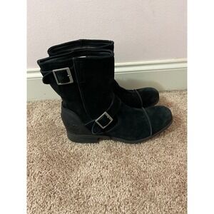 UGG MENS 10.5 LANCING BLACK VINTAGE DISTRESSED SUEDE BUCKLE BOOTS